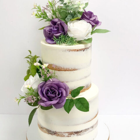 A photograph from the Drip and Naked Cake gallery